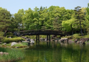 kusonoki-bashi bridge